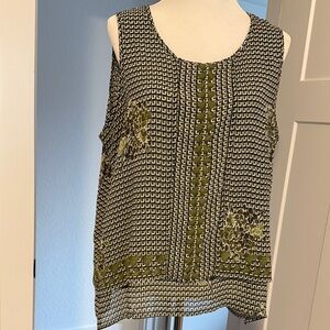 Liverpool Women's Tank Top - Olive and White Pattern